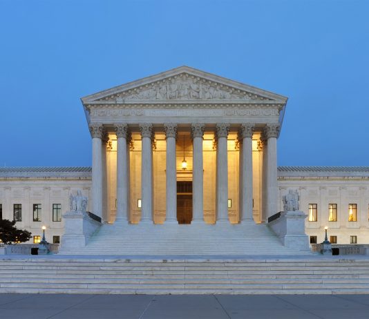 Federal vs. State Laws: Who Has the Final Say? Federal vs. State Laws