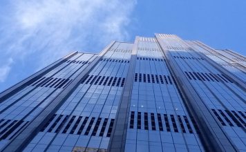 JPMorgan Posts $15.3 Billion Q3 Profit as Markets Revenue Climbs Exterior view of JPMorgan Chase headquarters at 270 Park Avenue in Midtown Manhattan